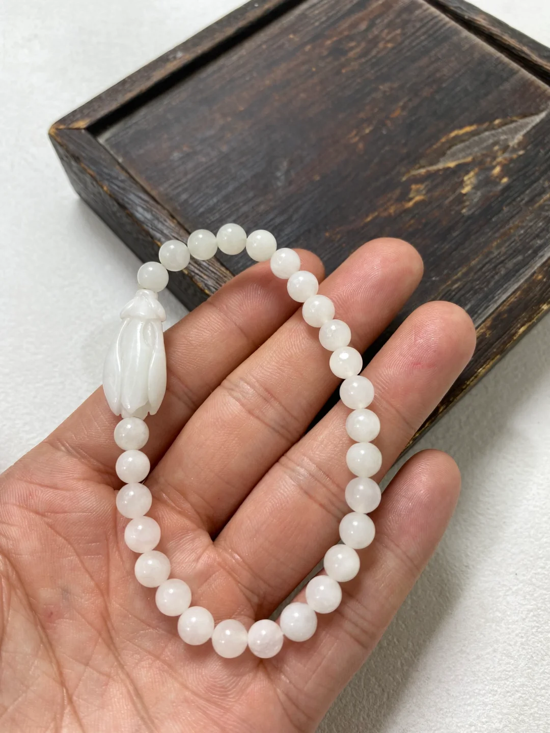 天然玉石独山玉玉兰花手串独玉女士款手链