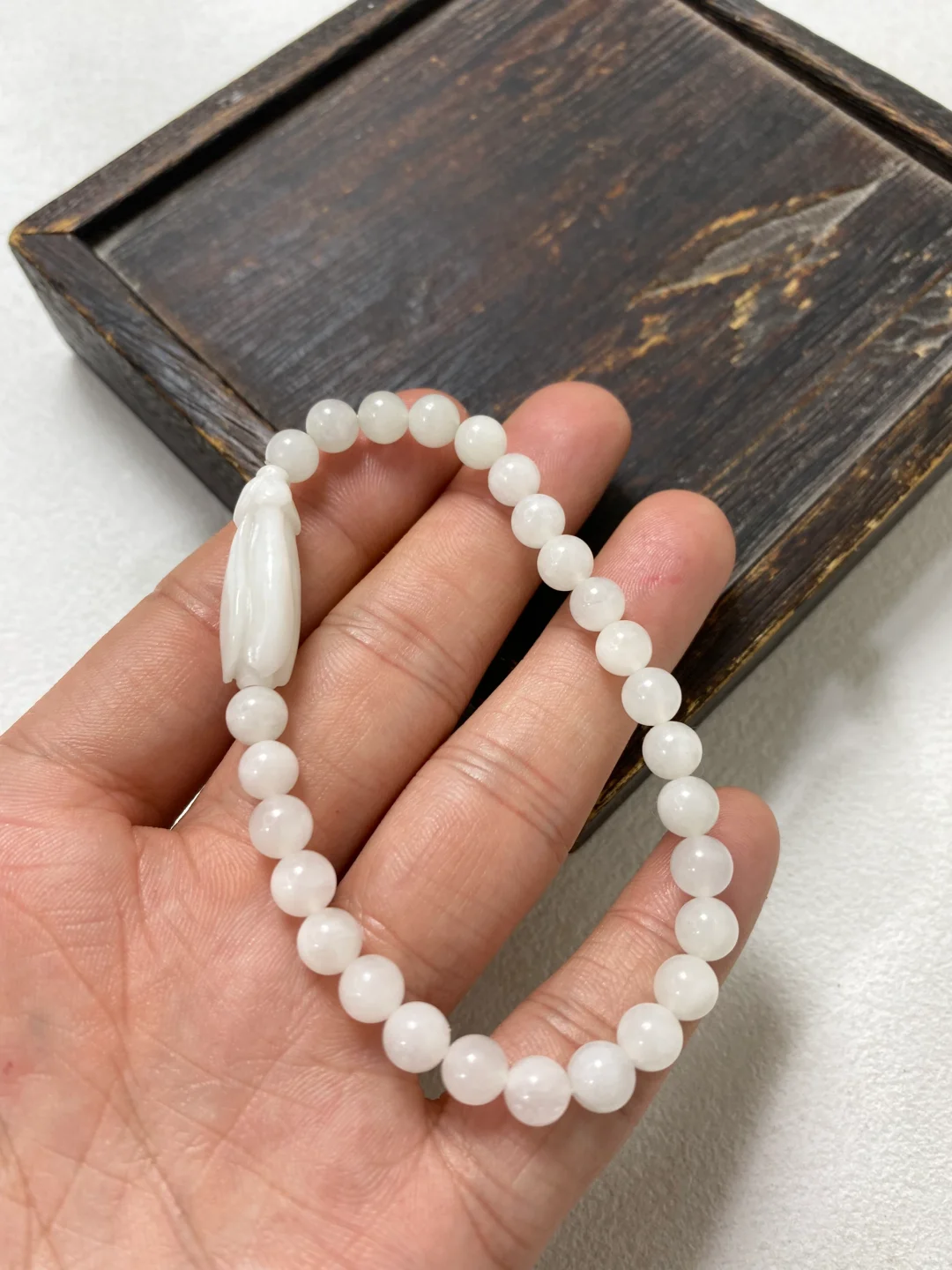 天然玉石独山玉玉兰花手串独玉女士款手链