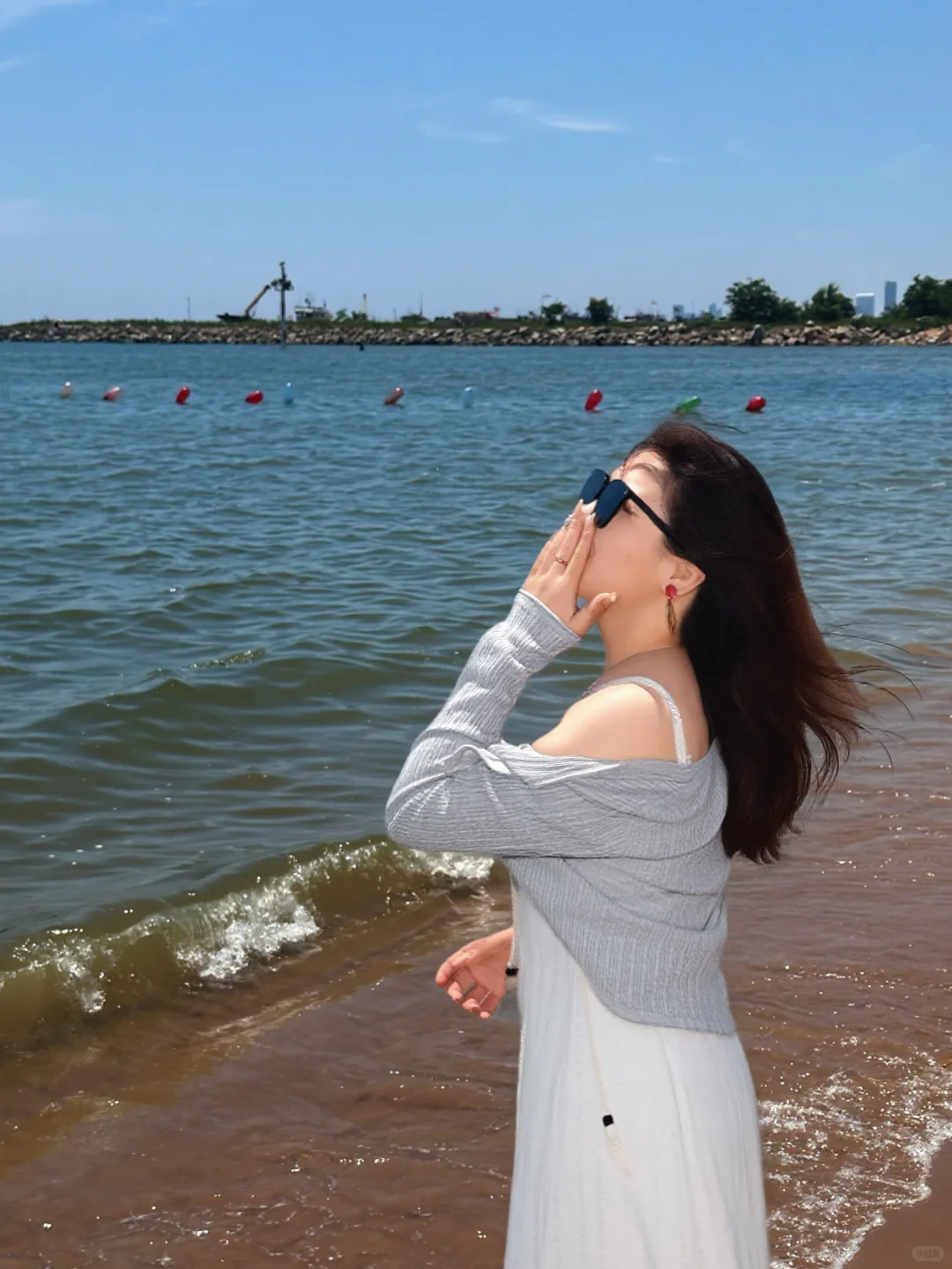 大海很美 我更迷人