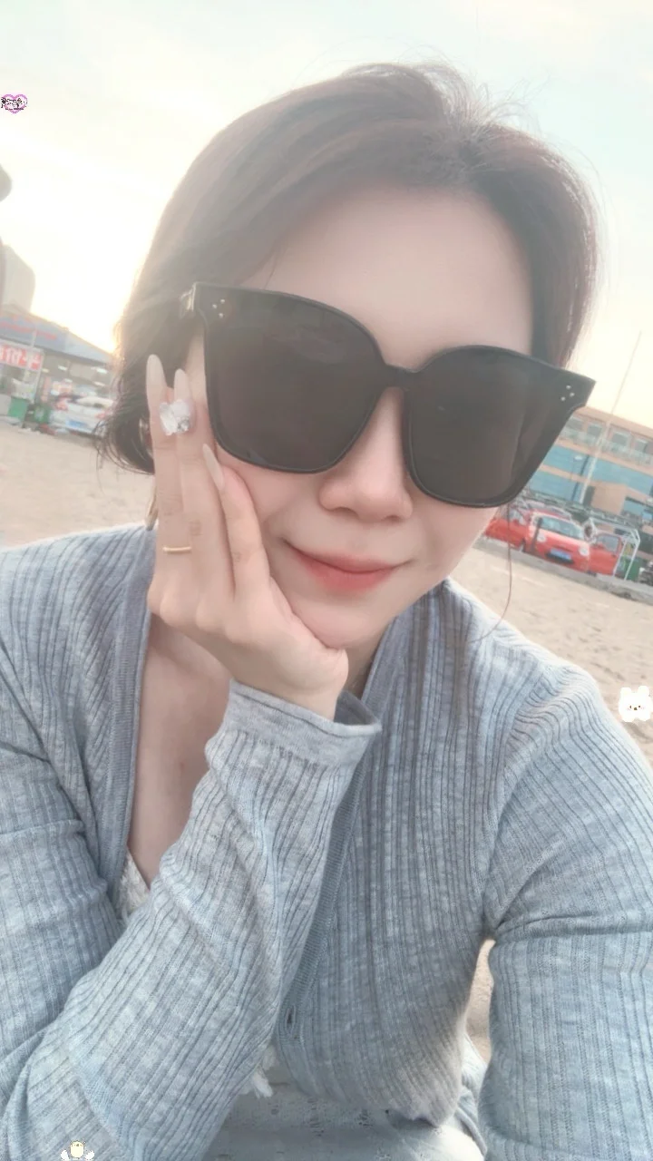 大海很美 我更迷人