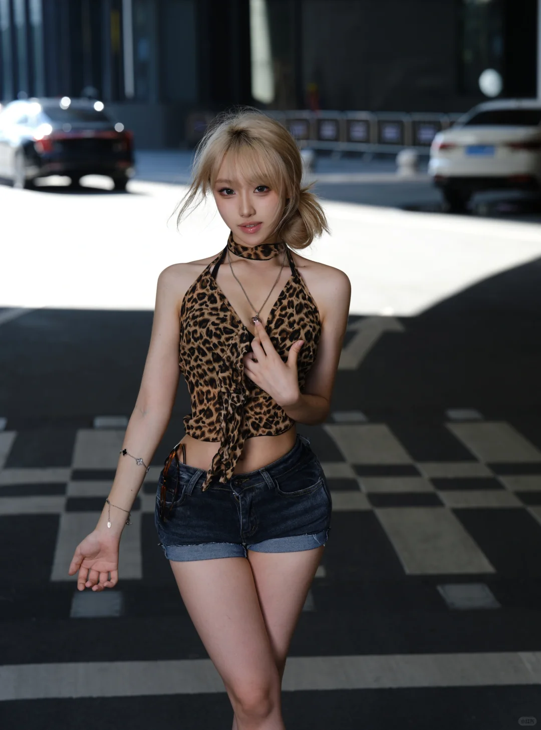 女孩子才不会嫉妒我，她们只会爱上我