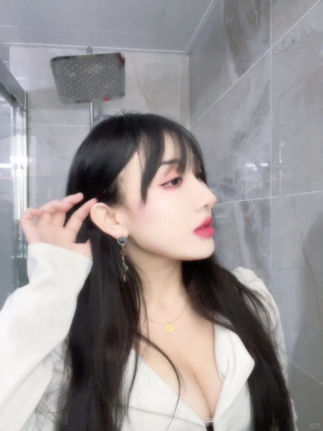 大家来看看：配不配做个颜值博主！看脸live