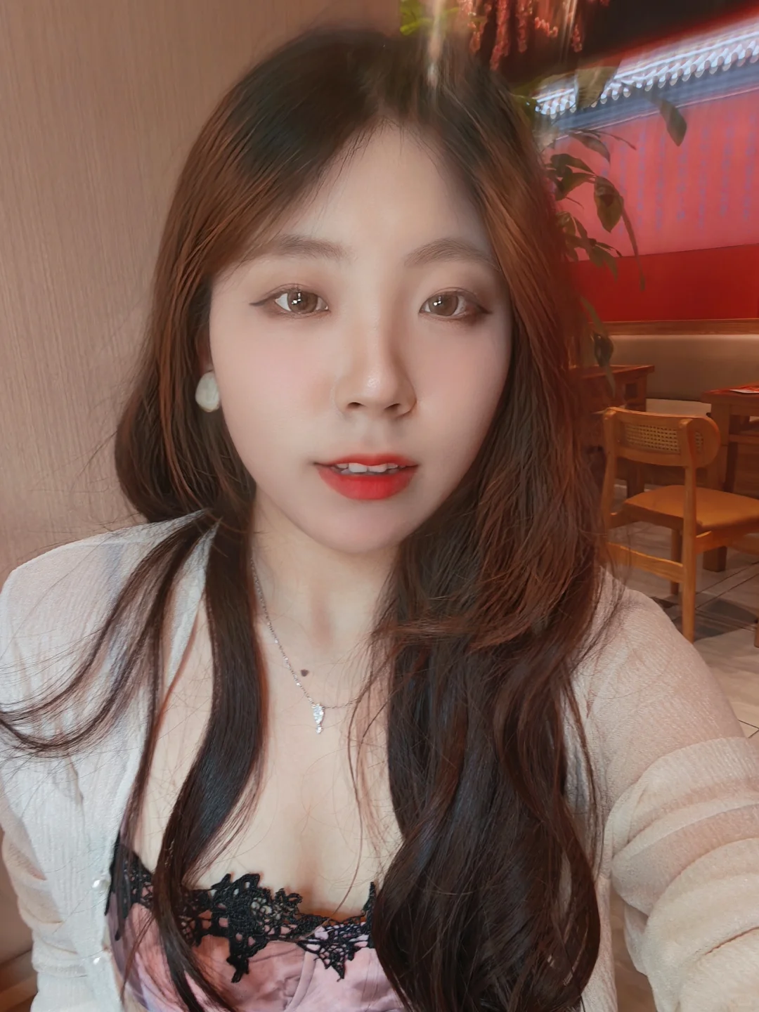 姐姐开门，我是姐夫