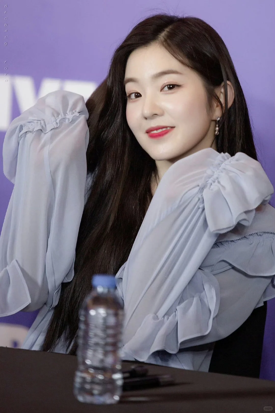 Irene 有成熟女人的妩媚不失少女的娇俏