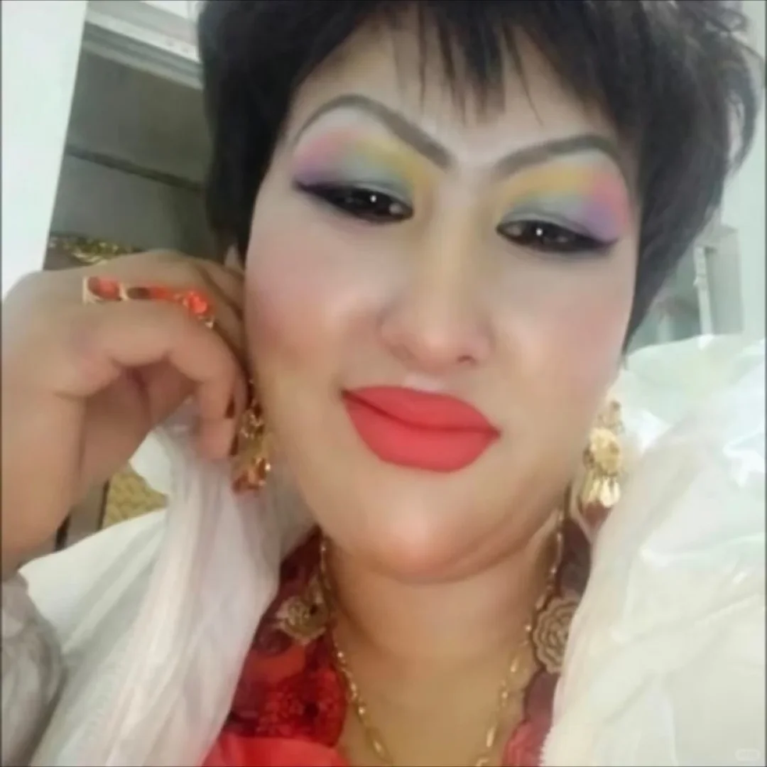 好喜欢这种充满女凝的姨味表情包