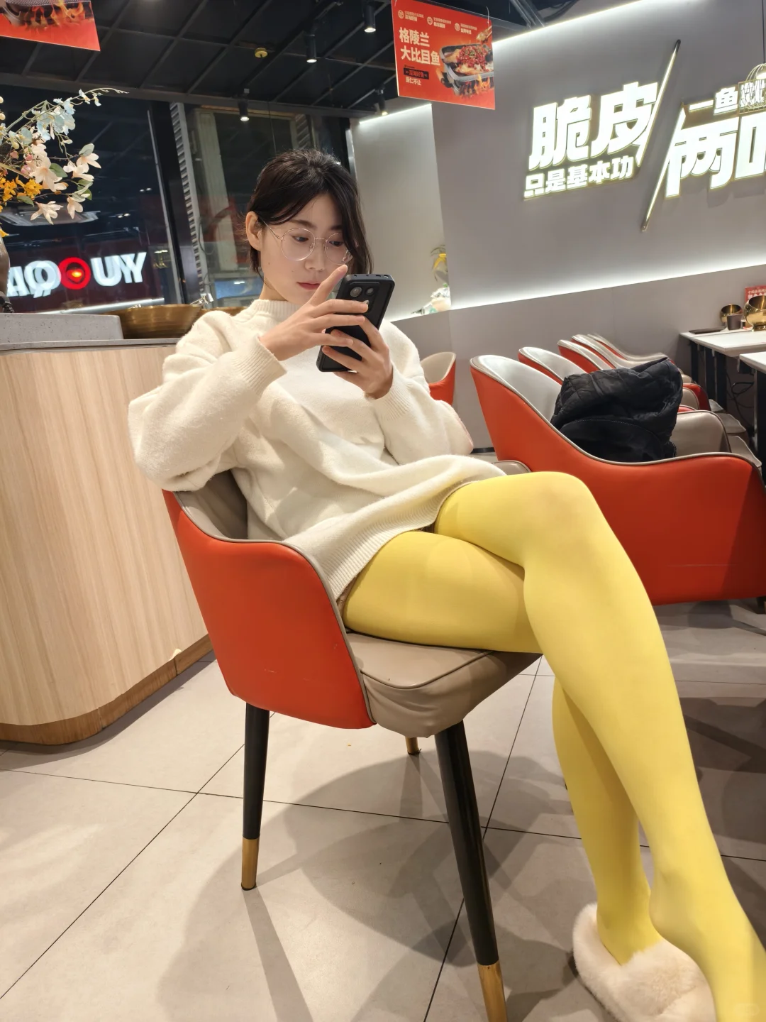 爱上的颜色是黄绿绿～～～