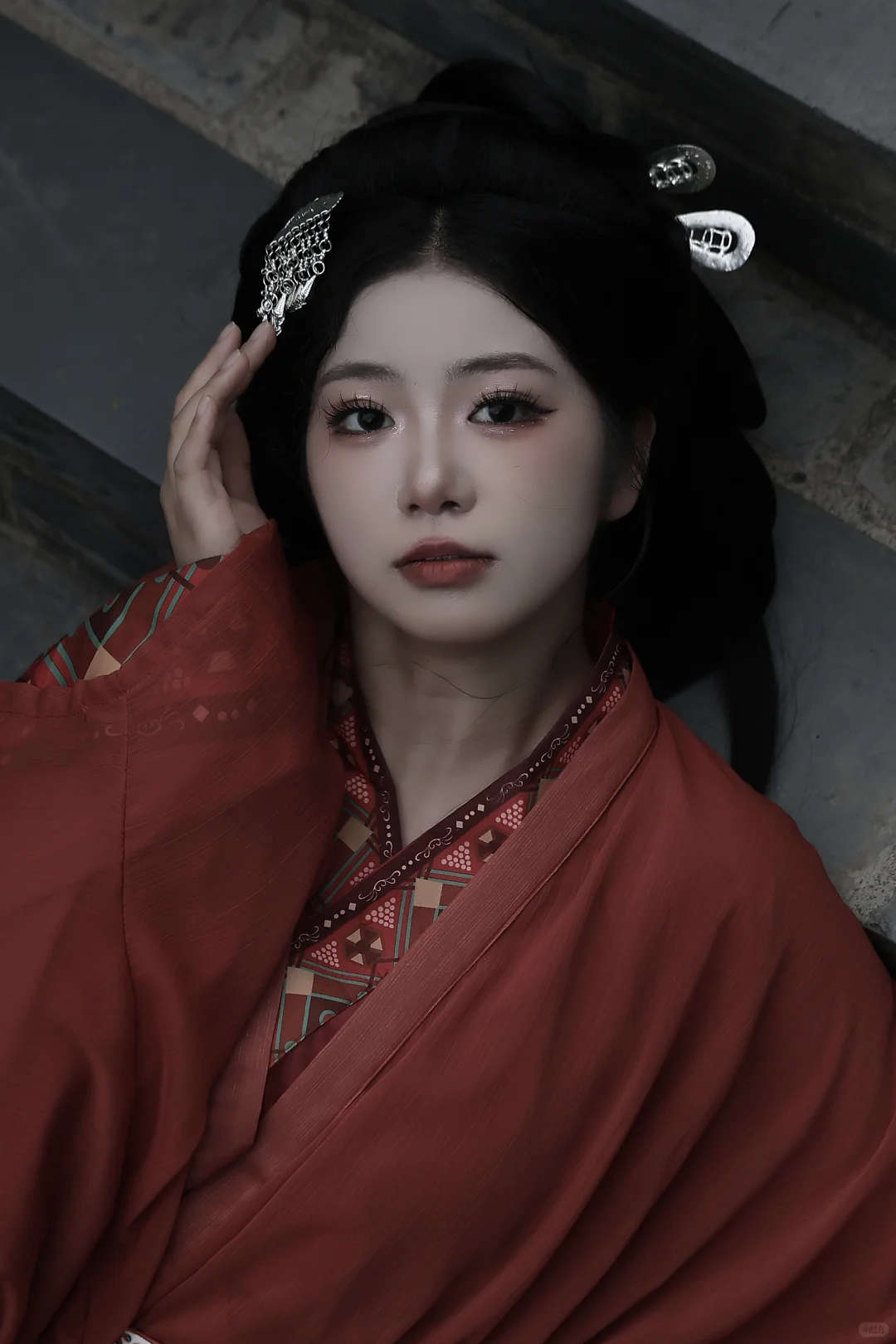红衣衬人，终于拍上这样的写真了