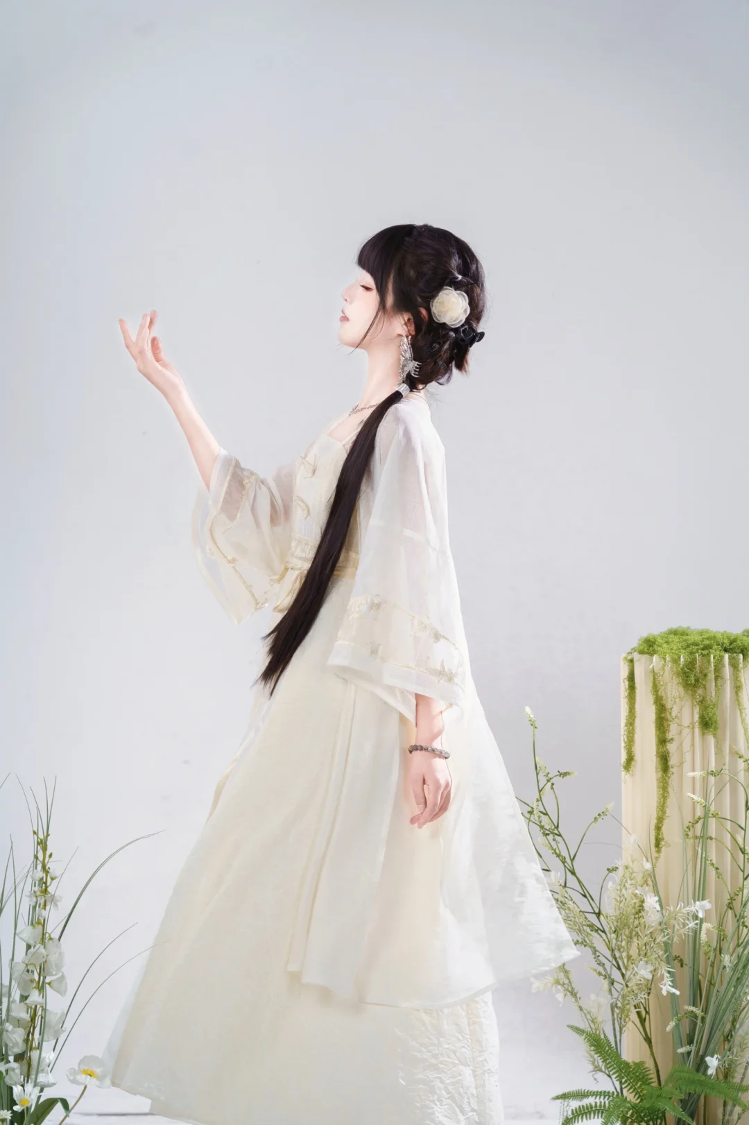 梦里花落知多少