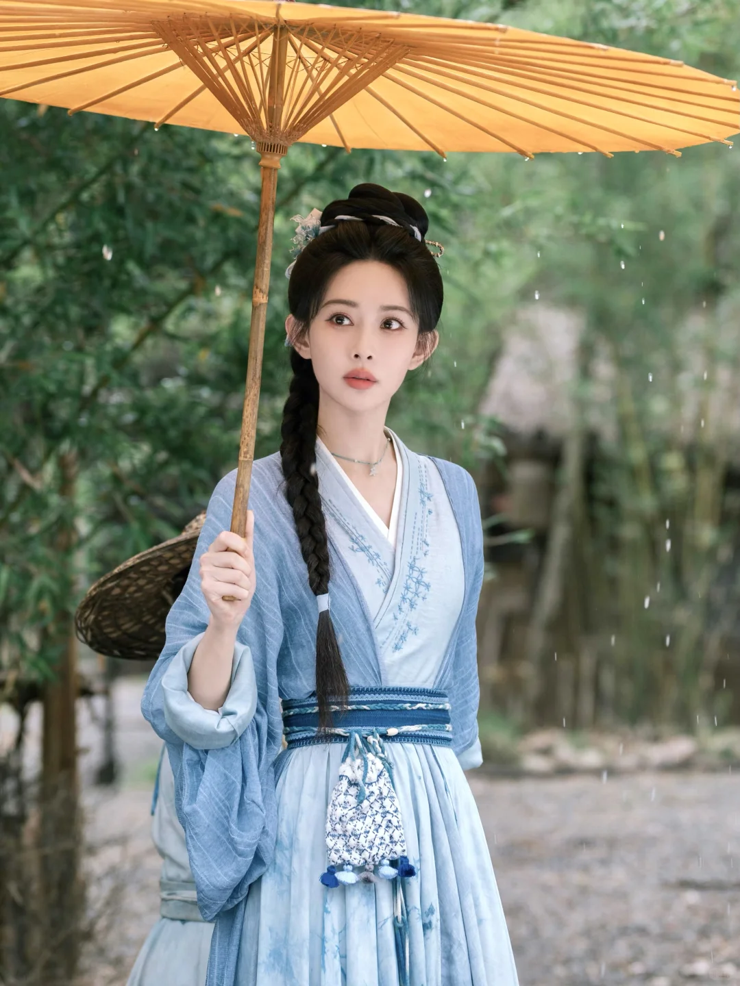 蓝袖翩跹🩵女明星绝美蓝色古装造型