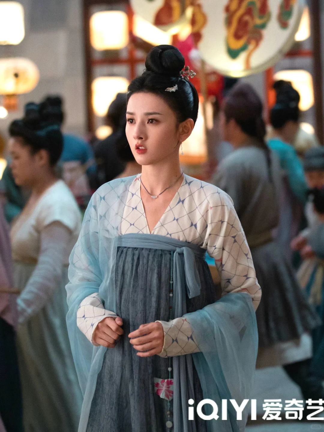 蓝袖翩跹🩵女明星绝美蓝色古装造型
