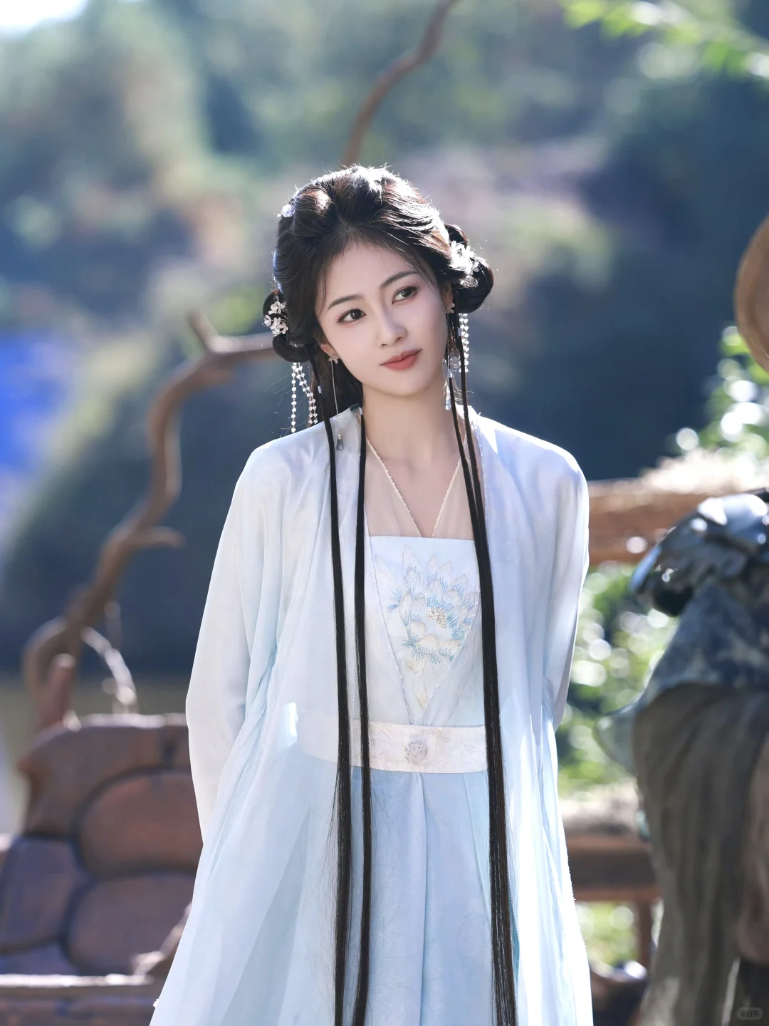 蓝袖翩跹🩵女明星绝美蓝色古装造型