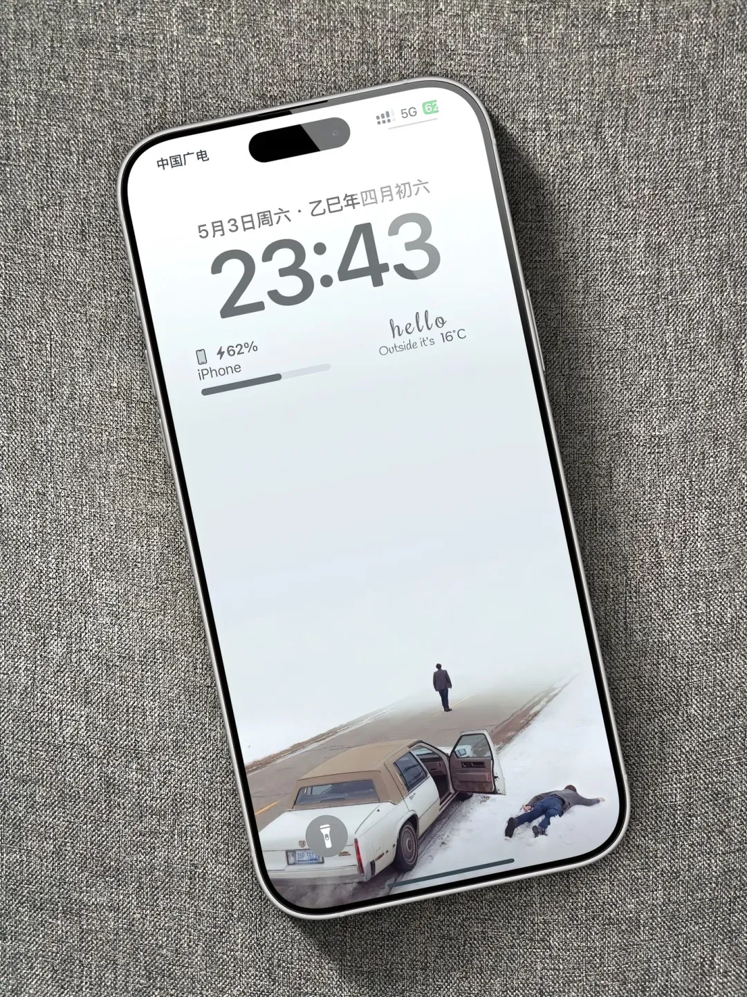 iPhone电影感壁纸