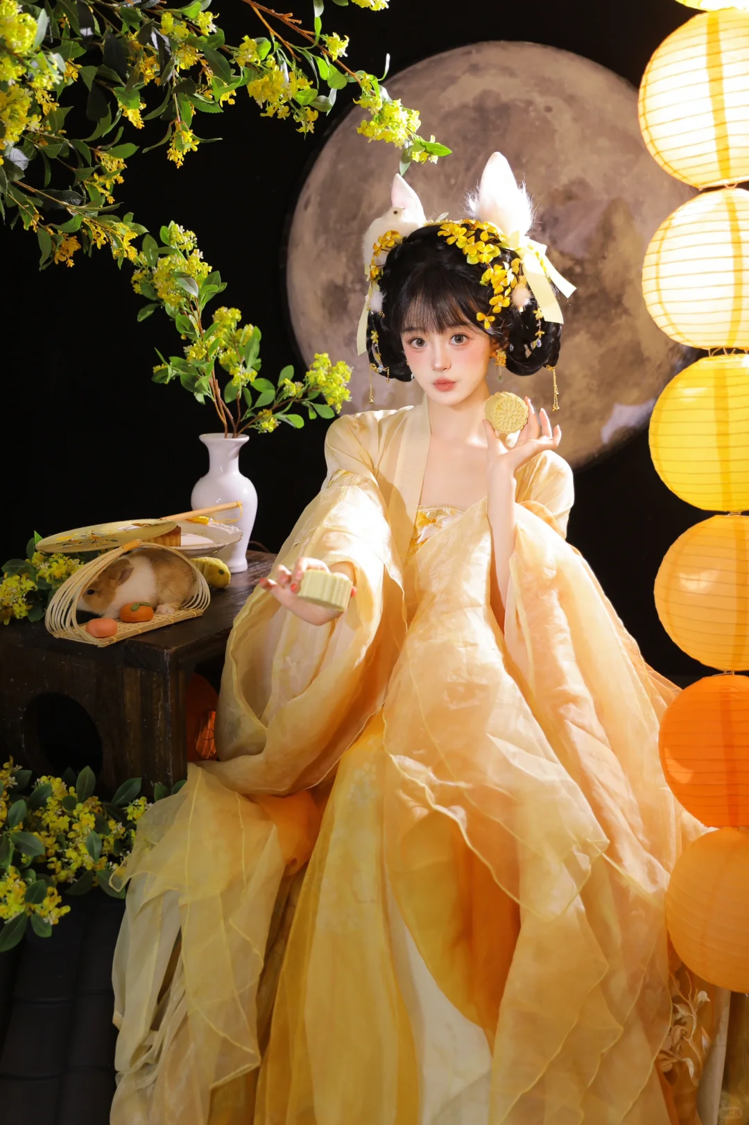 兔兔祝你中秋节快乐呦～