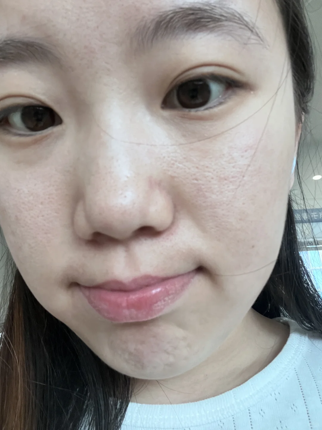 有的时候感觉素颜反而好看点