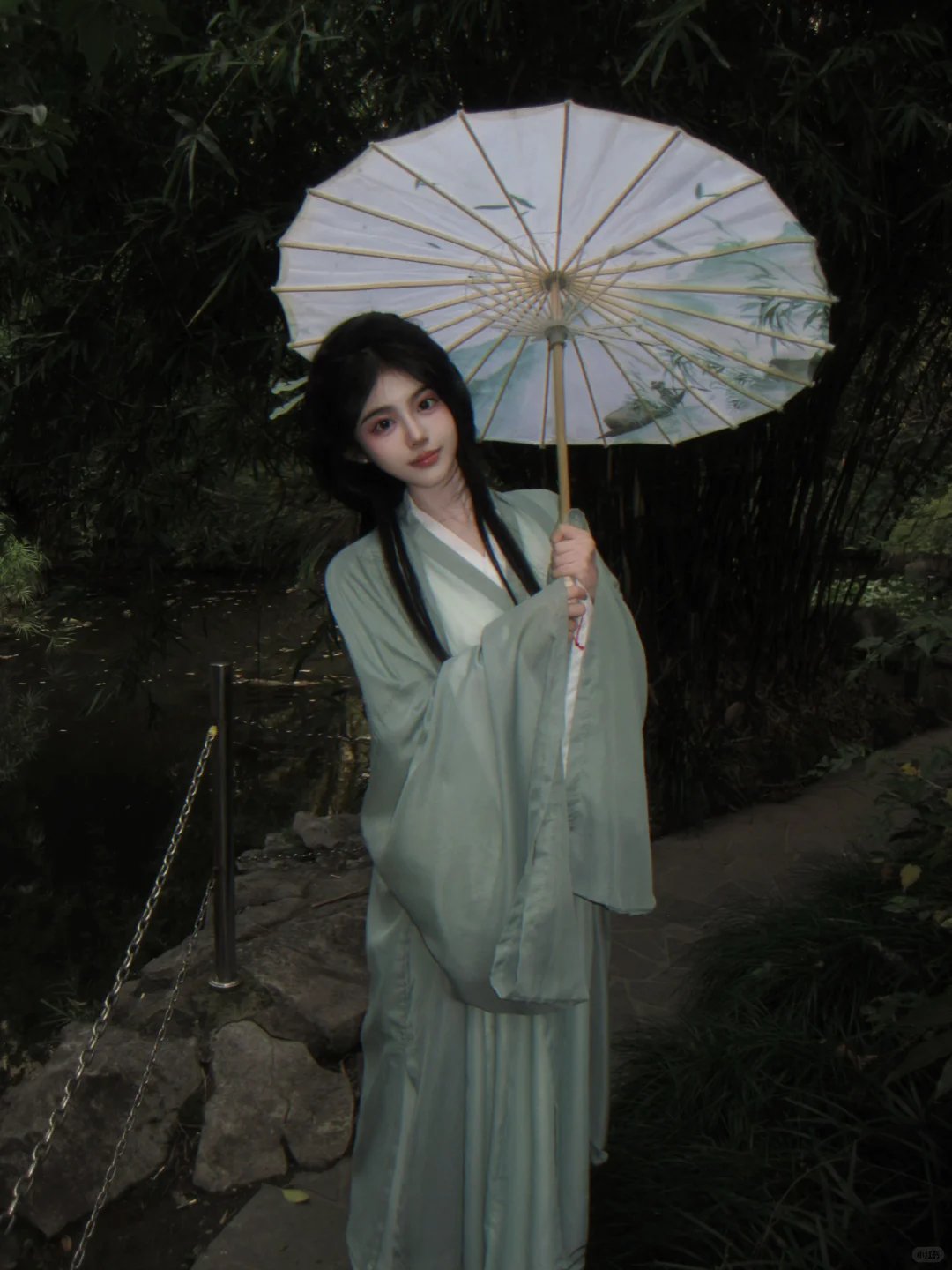 “青衫烟雨客 似是故人来”