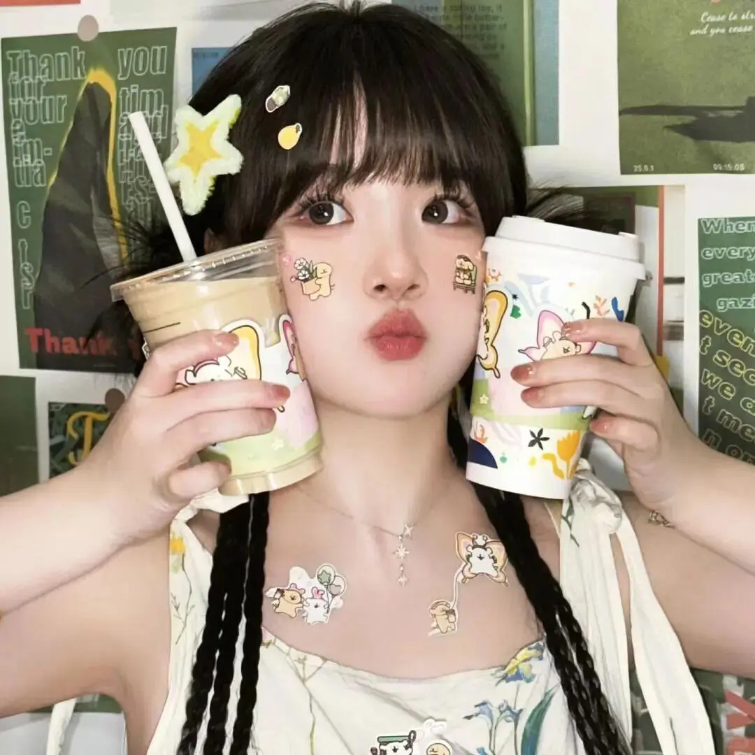 大众充能显化女生头像