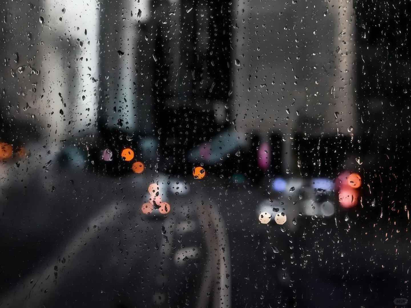 iPad壁纸｜🌧总怪小雨