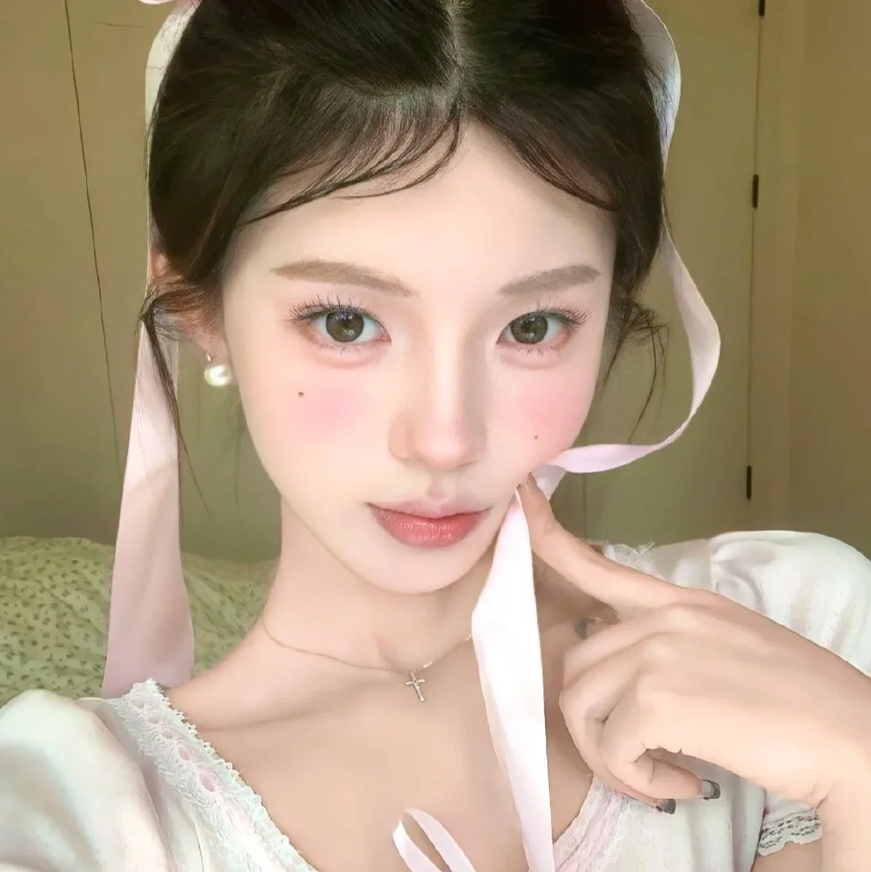 招桃花女生头像🌷