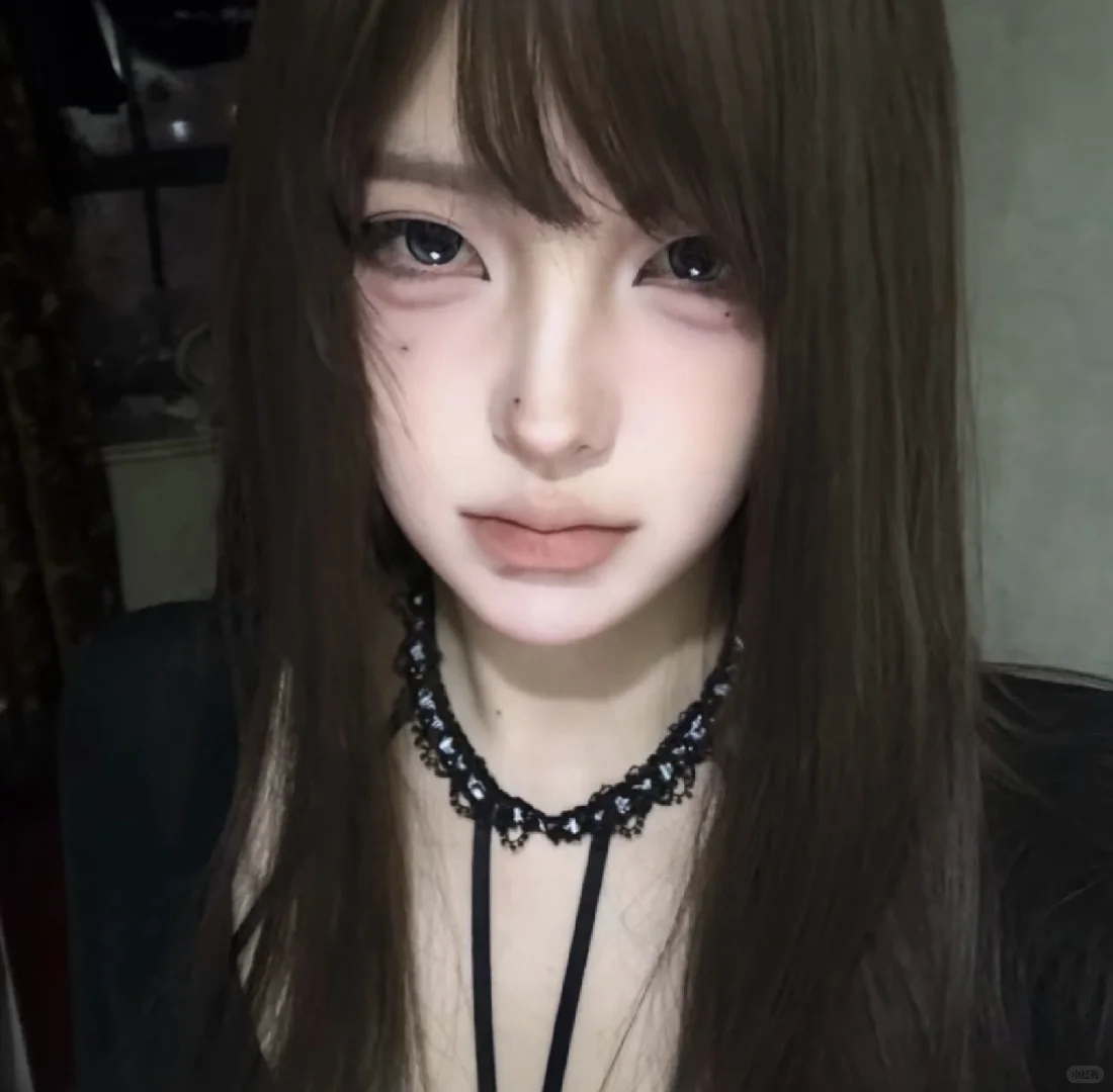 𝙒𝙚𝘾𝙝𝙖𝙩丨权威女头【2】