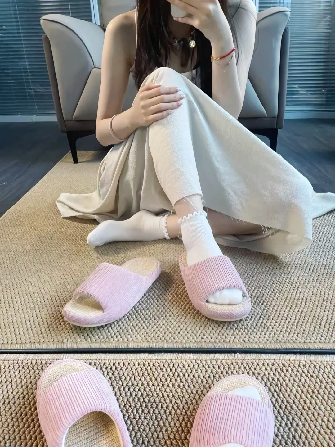 还是喜欢宅在家呀 好舒服 吼吼吼吼