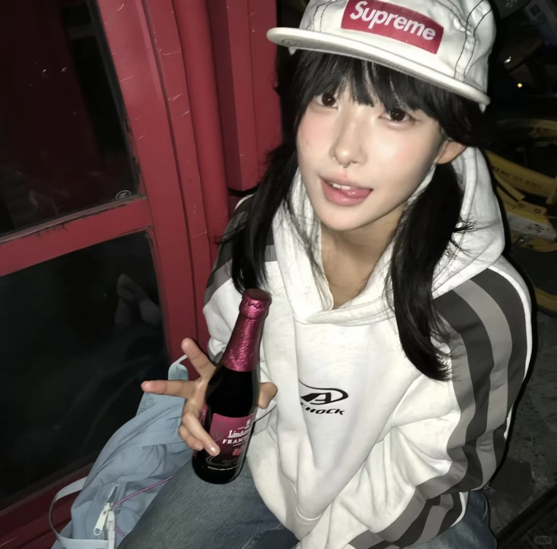 𝙒𝙚𝘾𝙝𝙖𝙩丨权威女头【2】