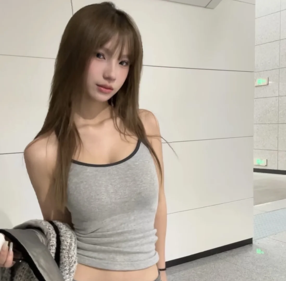 𝙒𝙚𝘾𝙝𝙖𝙩丨权威女头【2】