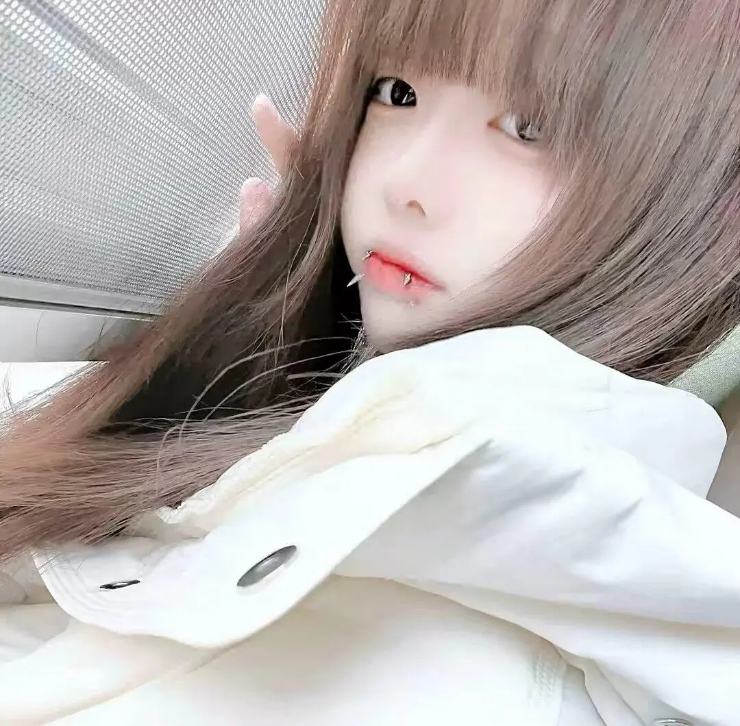 𝐒𝐡𝐚𝐫𝐞|超甜甜妹头像💕