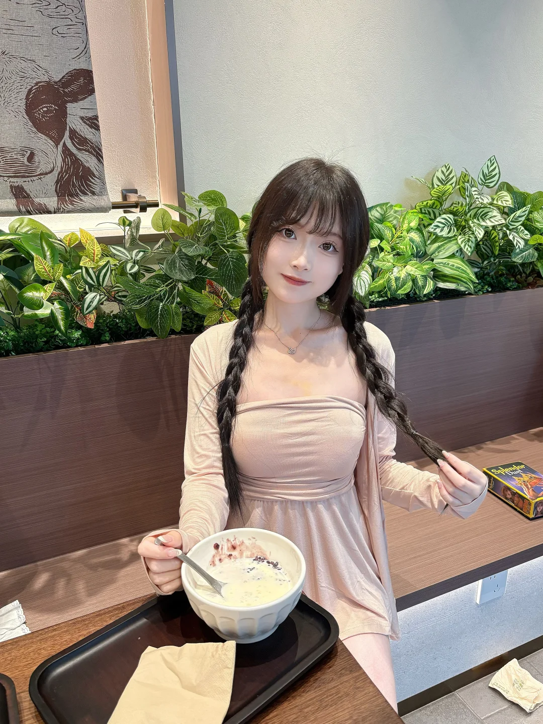 今天是爱吃甜品的甜妹