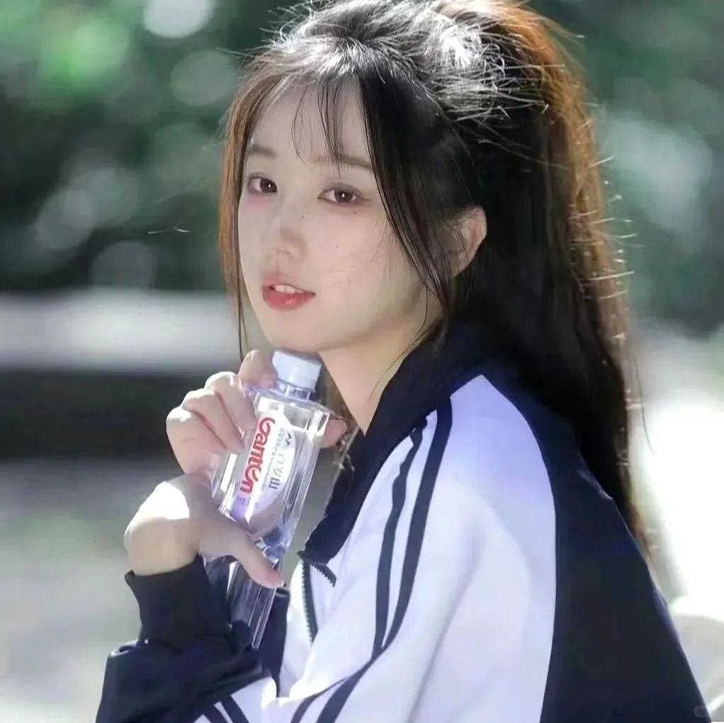 𝙒𝙚𝘾𝙝𝙖𝙩学生党可爱女头