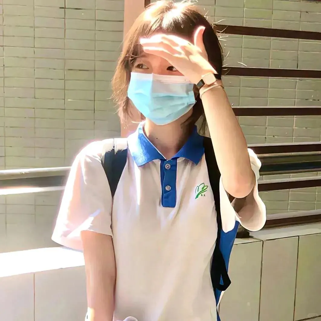 𝙒𝙚𝘾𝙝𝙖𝙩学生党可爱女头