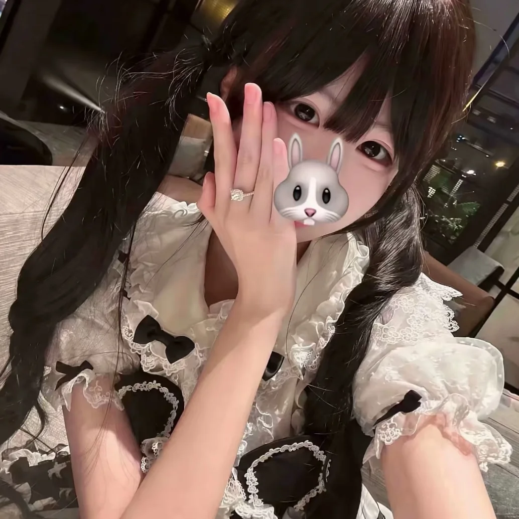 甜美系女头.无水印