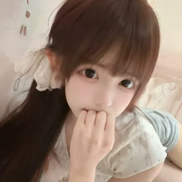 甜美系女头.无水印
