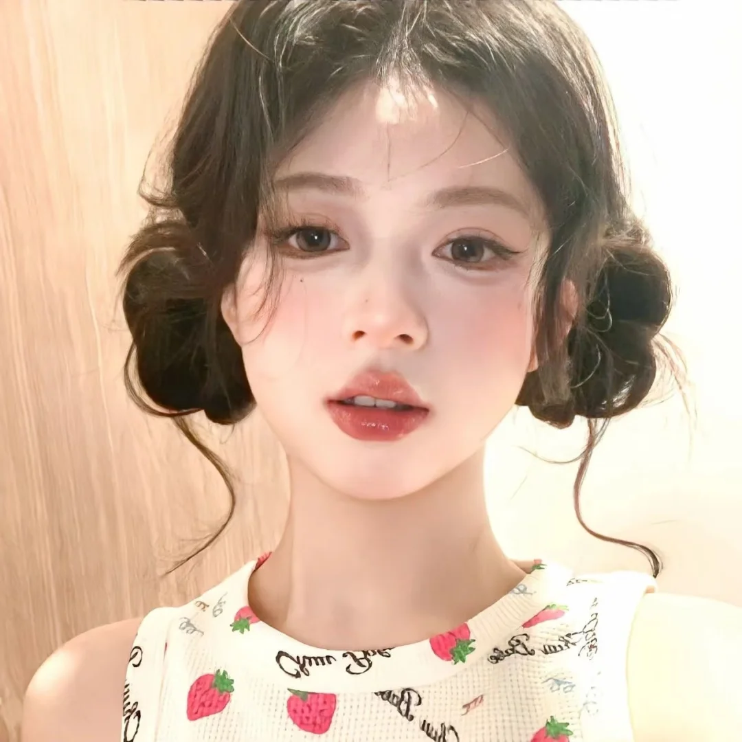𝑾𝒆𝑪𝒉𝒂𝒕网感甜妹女头