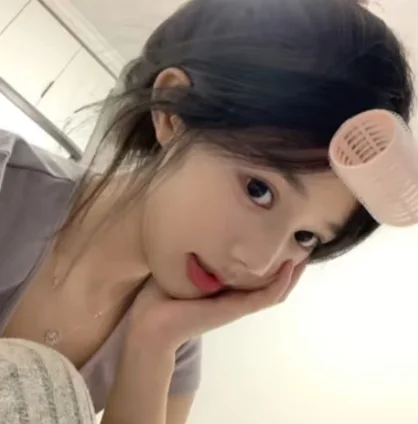 甜美系女头.无水印