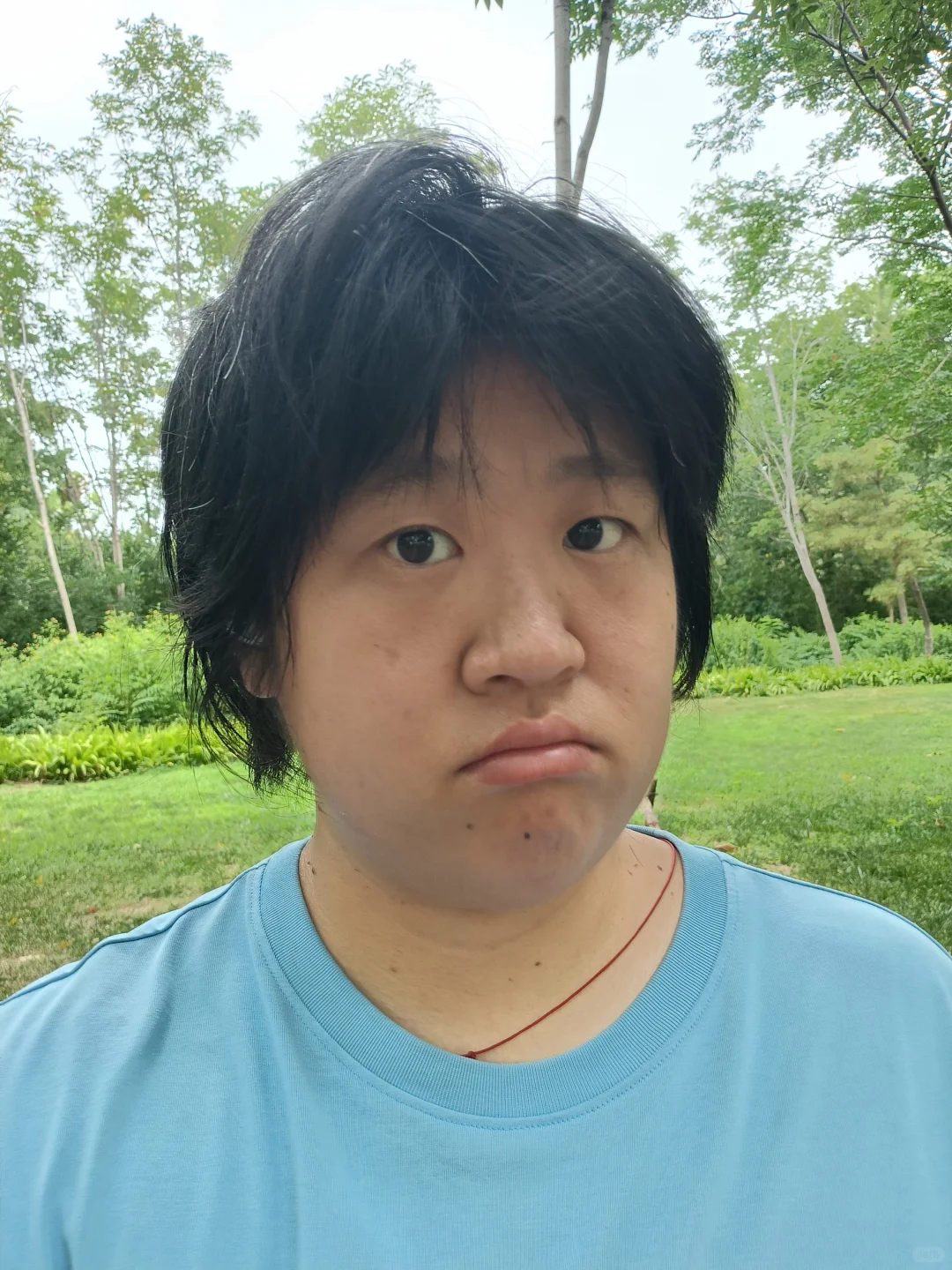 洁身自爱，不近男色，守身如玉的女生