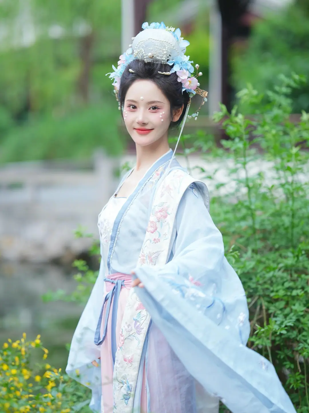 大家要的宋制簪花来啦！！！真的是绝美✨