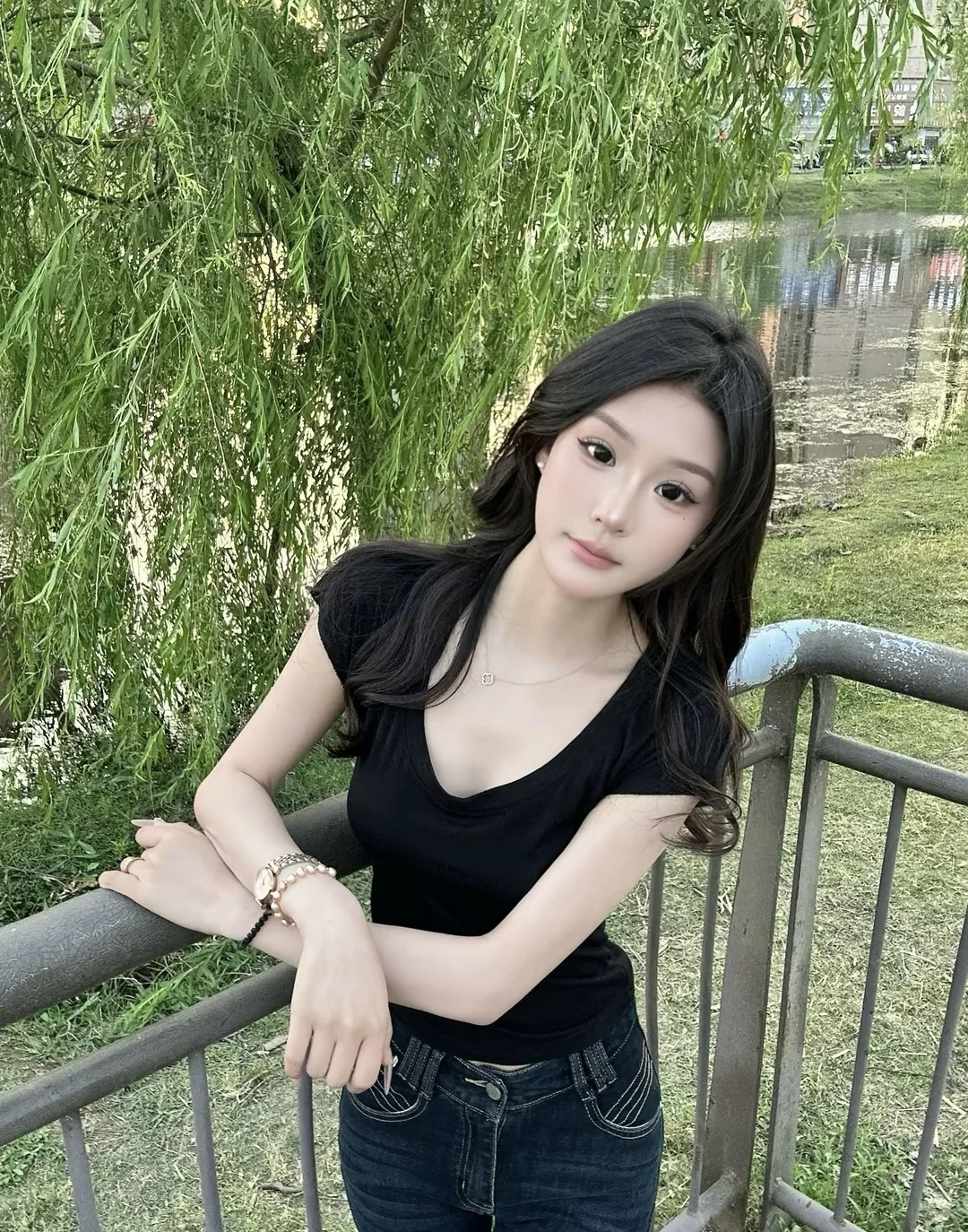 172烟台 女大