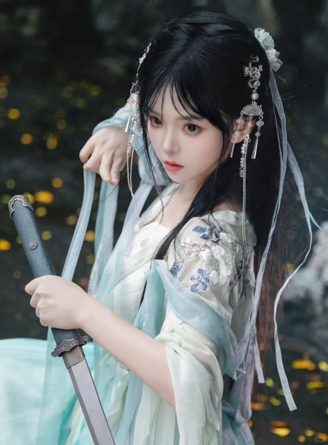 “我那修为尽失的小师妹”
