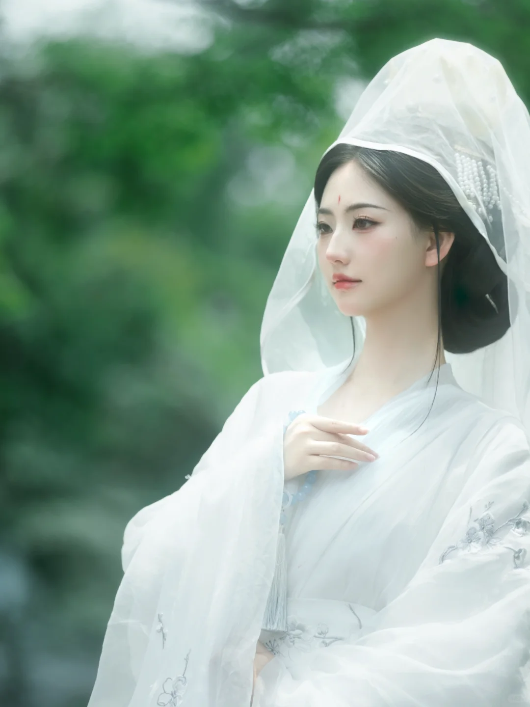 躲天意，避因果，诸多枷锁困真我