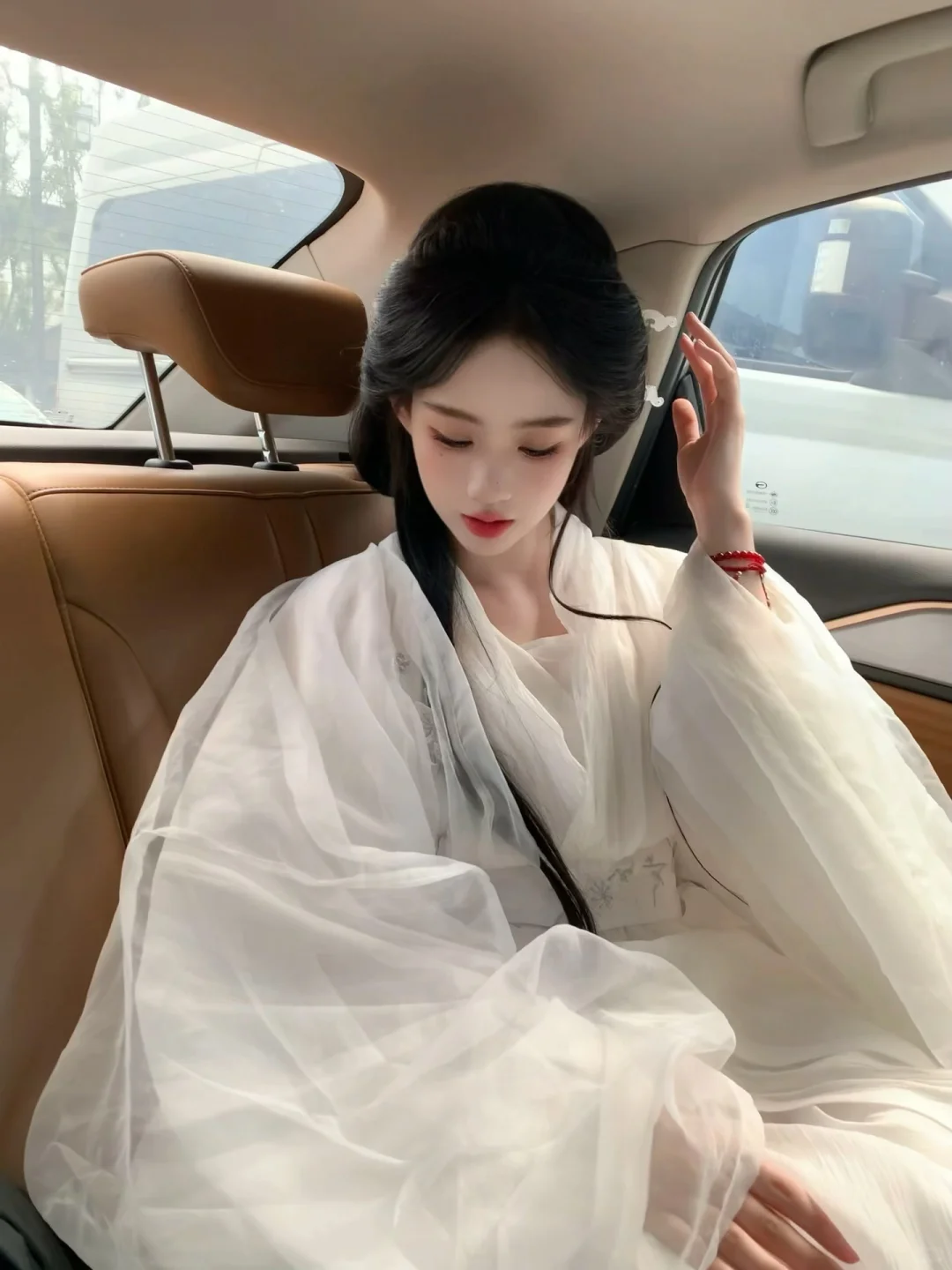 这妆造也太美了吧！！
