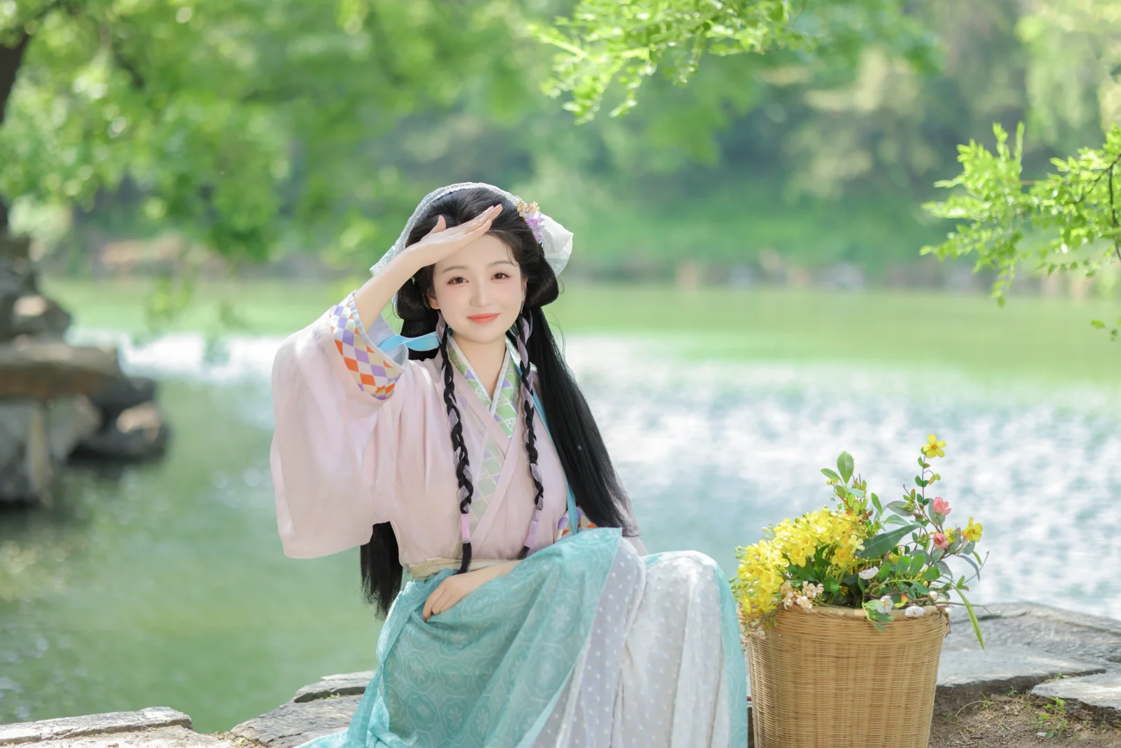 阿兄，今天阳光好，去采莲吧