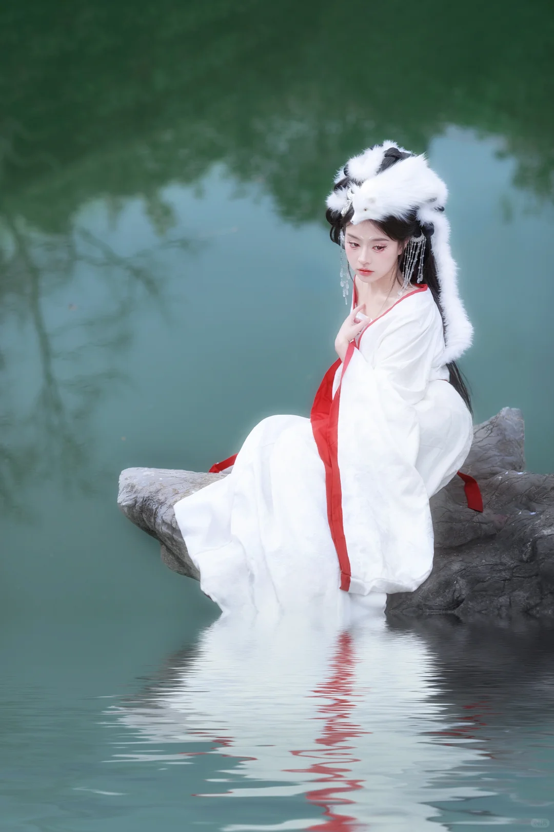 “她分明是祥瑞” #小白狐