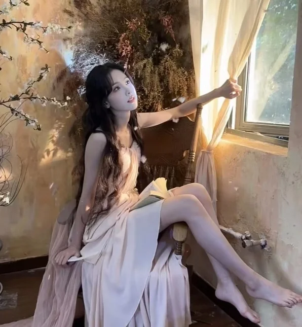 一眼万年的青衣古风造型yyds陈都灵>ᴗoಣ