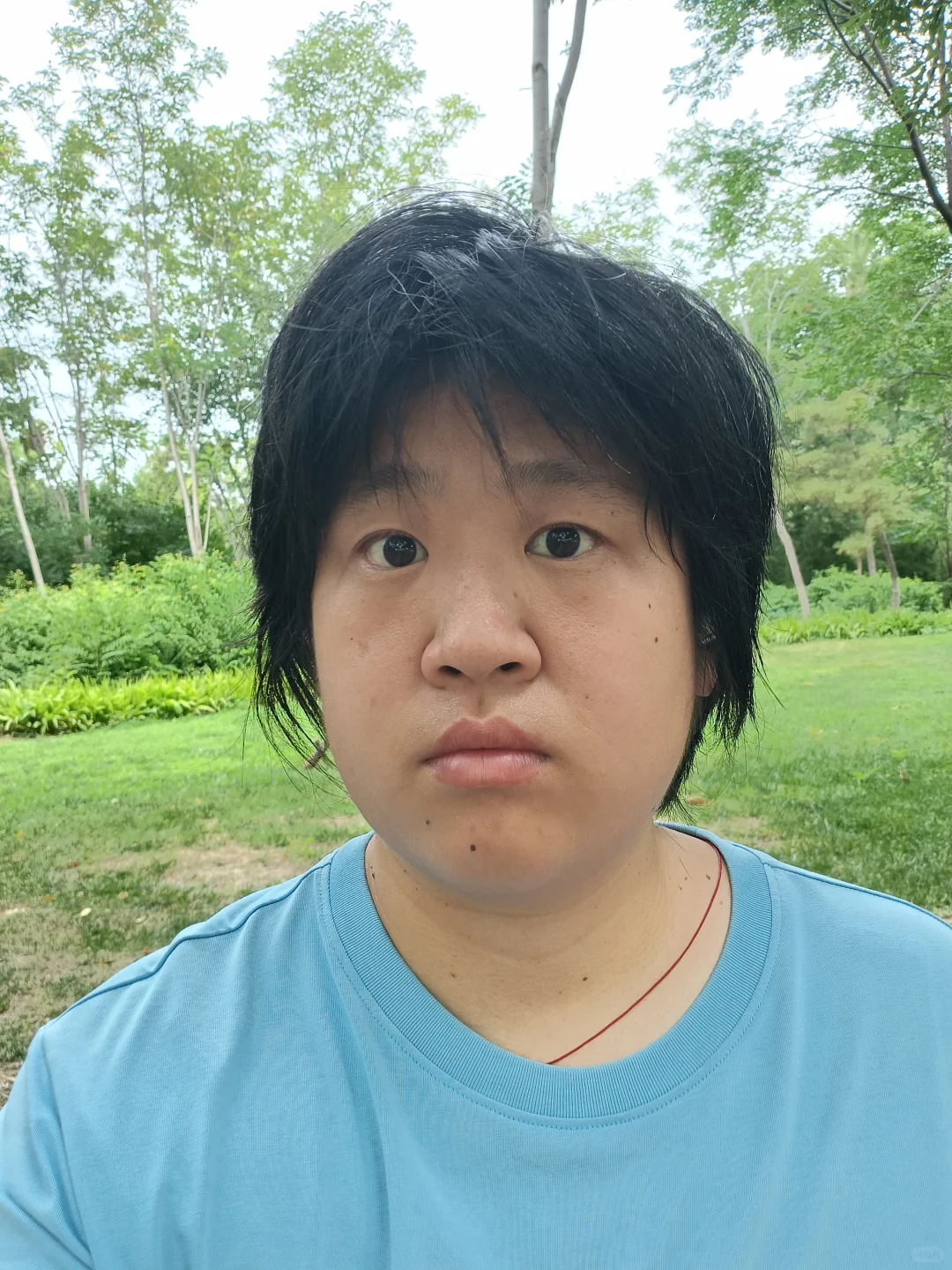 洁身自爱，不近男色，守身如玉的女生