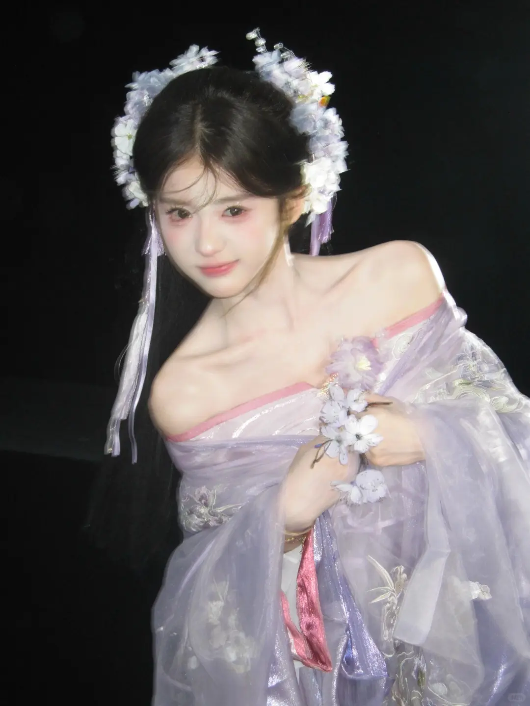 紫色汉服尊嘟好惊艳！像一株清冷的丁香