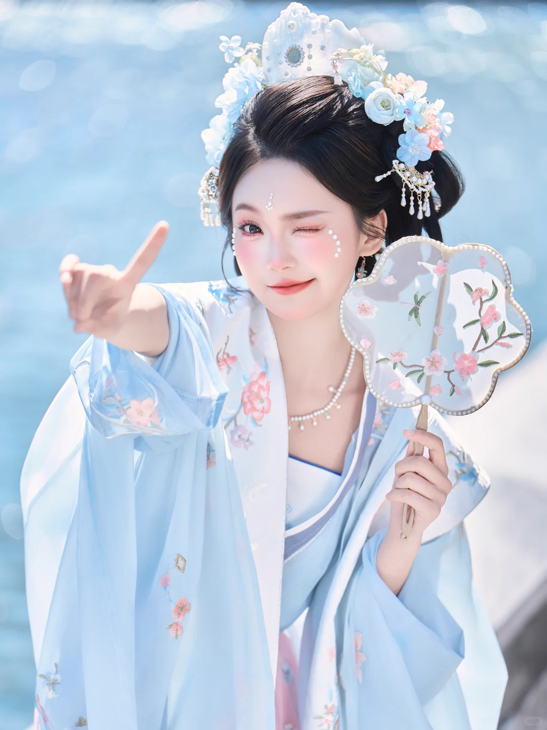 约上闺蜜拍组宋制汉服写真😘出片率💯