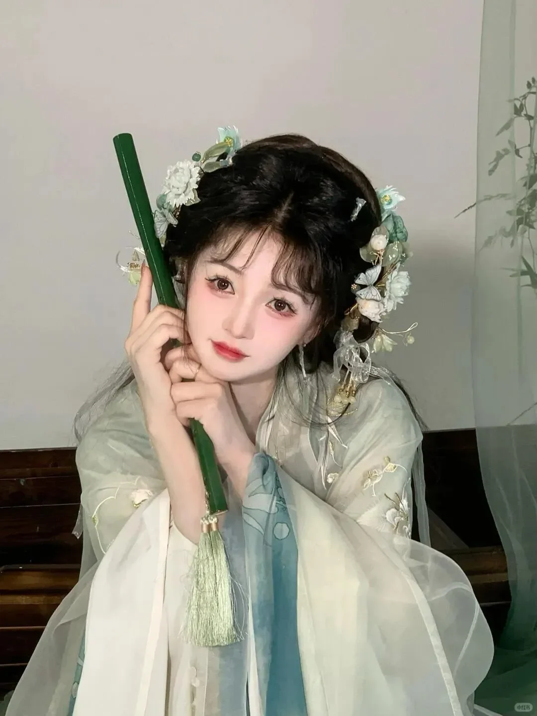 “小师妹今天终于露面啦！”