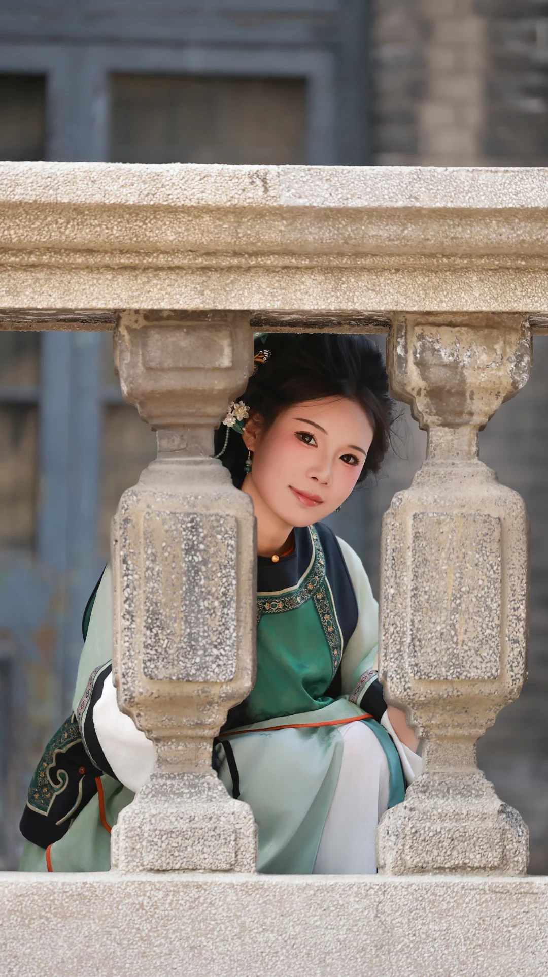 张氏帅府清汉女