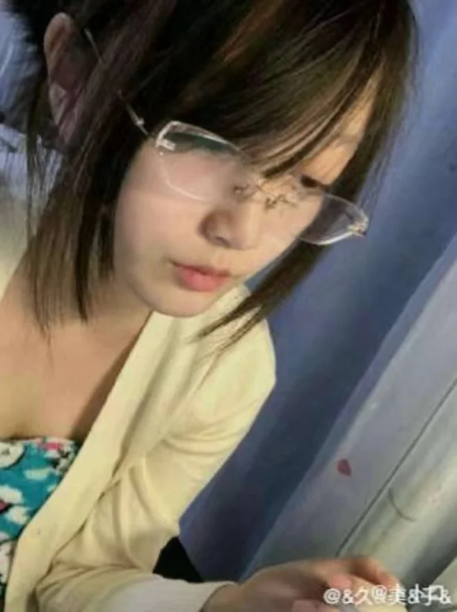 捞一个贴吧的美女帖主