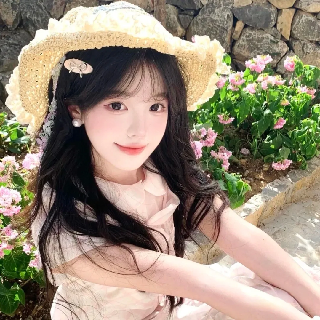 WeChat |春日多巴胺女生头像